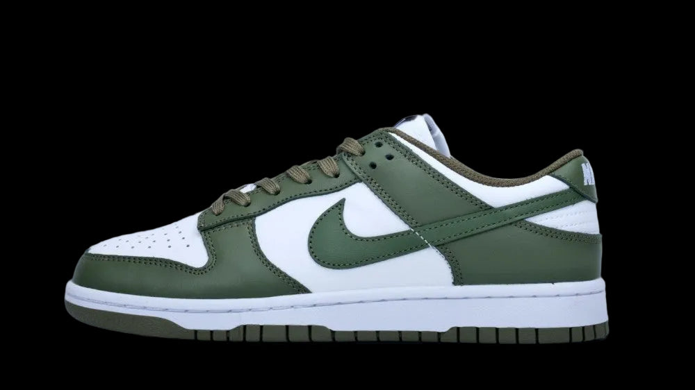 Nike Dunk Low Medium Olive