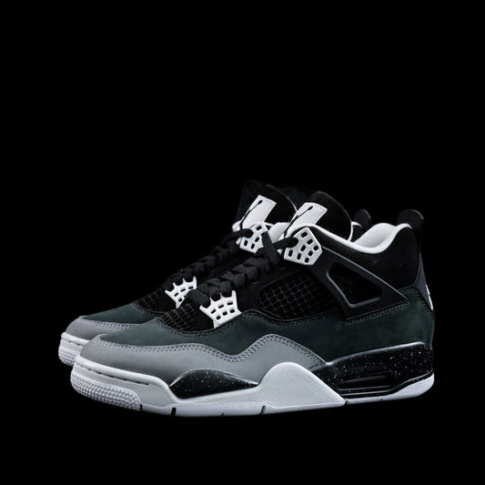 Air Jordan 4 Retro "Fear"