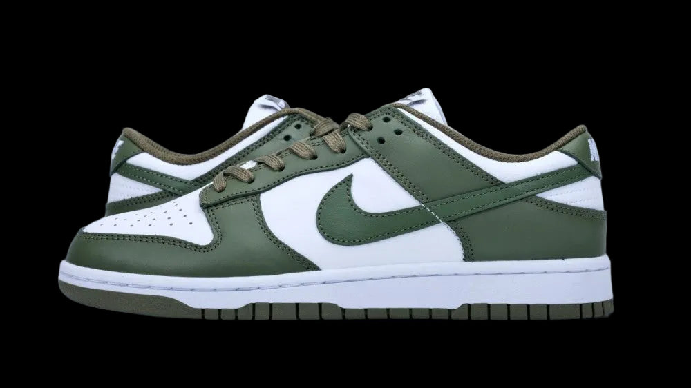 Nike Dunk Low Medium Olive