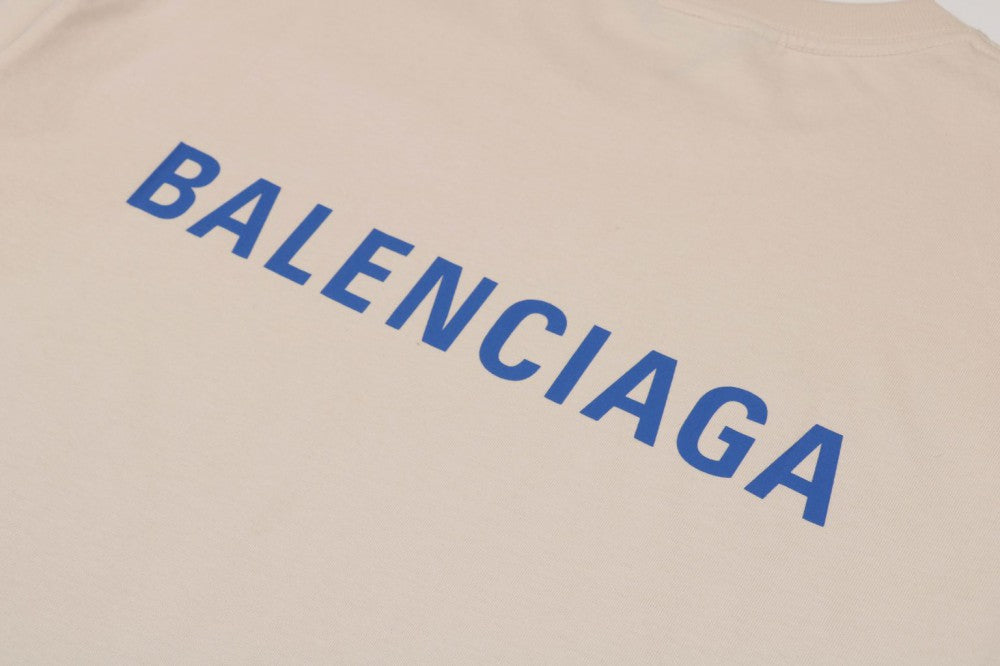 Balenciaga  T-Shirt
